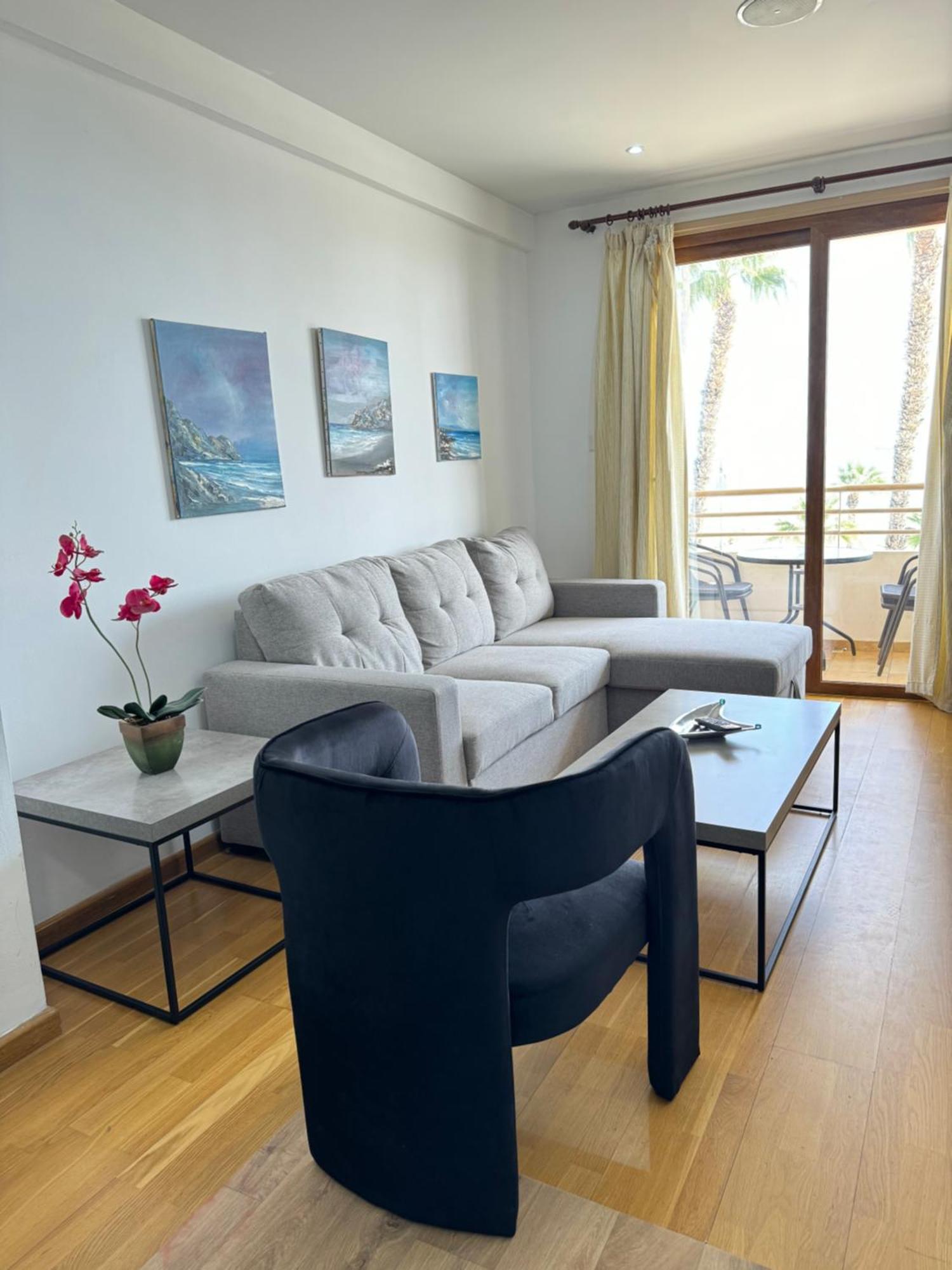 Ithaki Phinikoudes Apartment No. 102 Larnaca Exterior photo