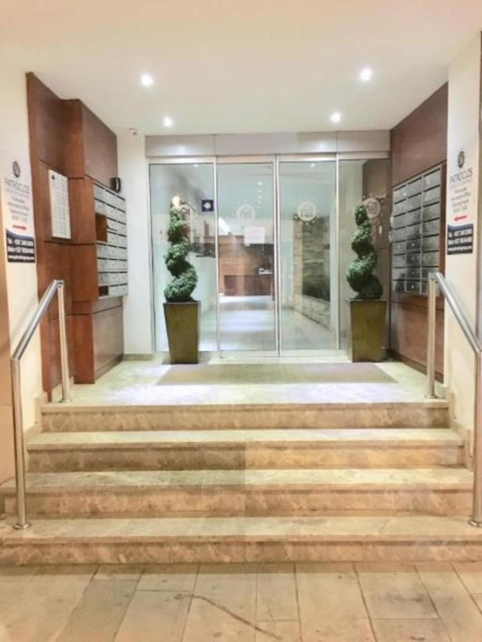 Ithaki Phinikoudes Apartment No. 102 Larnaca Exterior photo
